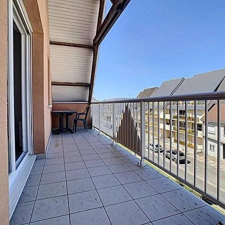 T3 Pour 5 Pers Avec Balcon A Plage, Proche Plage, Parking Prive - Fr-1-236-142 Apartment *